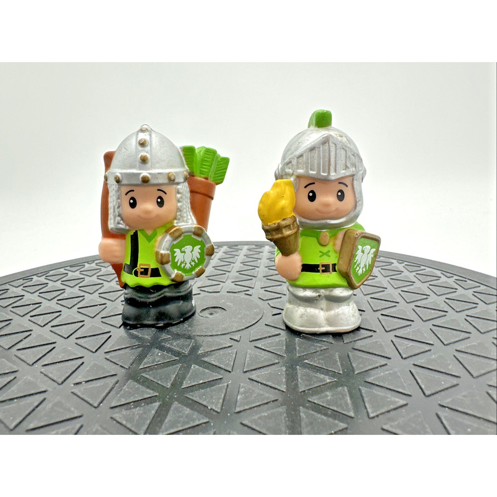 RARE Little People Green Knights Little Kingdom Castle